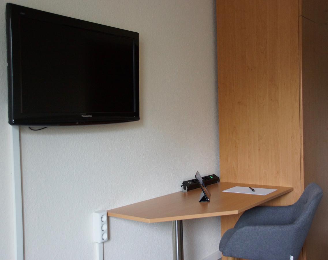 Hotel Jaegerhof Ratingen Bagian luar foto