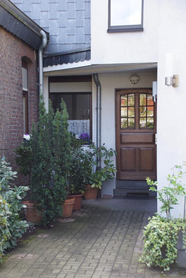 Hotel Jaegerhof Ratingen Bagian luar foto